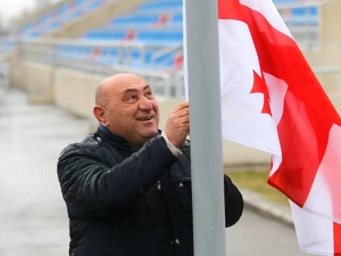 Seksual zorakılıqda təqsirli bilinən müxalifətçi Zurabişvilidən&nbsp;əfv istəyir