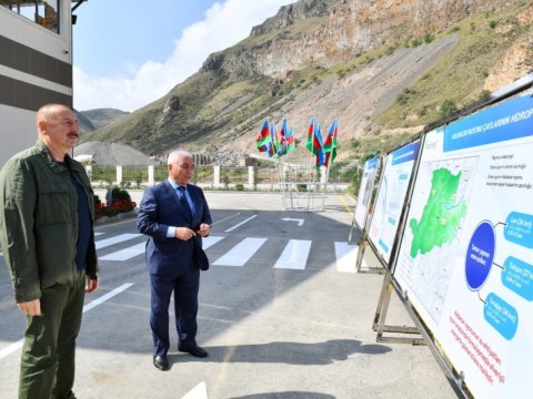 İlham Əliyev Kəlbəcərdə &ldquo;İstisu&rdquo; yarımstansiyasının AÇILIŞINDA