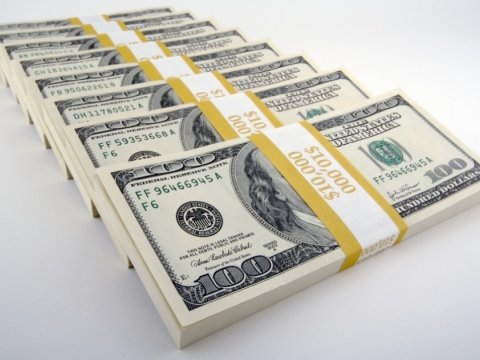 Mərkəzi Bankın valyuta ehtiyatları 26 faiz artıb