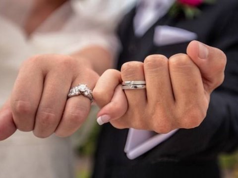 17 yaşlı qızı evləndirmək istədilər - Polis müdaxilə etdi