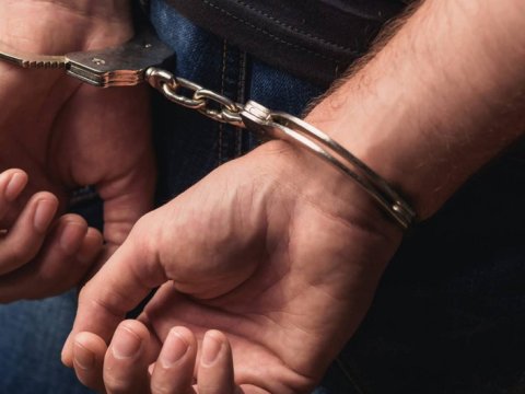 Dələduzluğa görə axtarışda olan 10 nəfər saxlanıldı