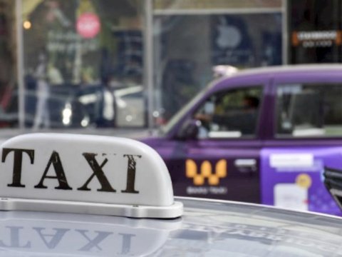 Taksi sürücüləri üçün növbəti İMTAHAN