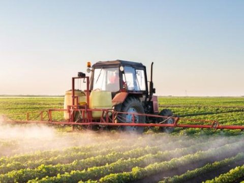 Əkinçilərə şad xəbər - Yanacaq bahalaşdığı üçün subsidiyalar artırılır