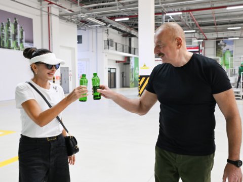 Biz qayıtdıq, İstisu!