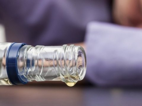 34 yaşlı kişi sirkə içərək intihar etdi