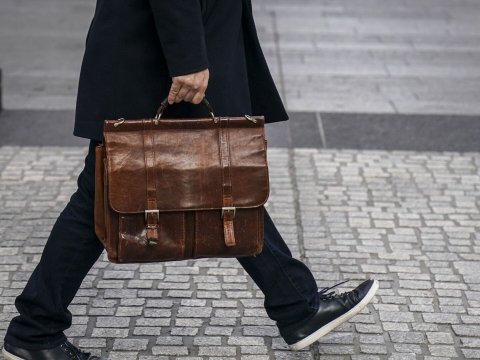 Agentlikdən &ldquo;orden&rdquo;-&ldquo;medal&rdquo; paylayan QHT-lərə&nbsp;XƏBƏRDARLIQ