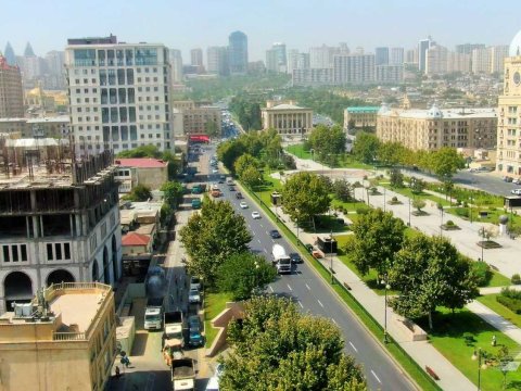 Bakının bu küçəsi təmir edilir