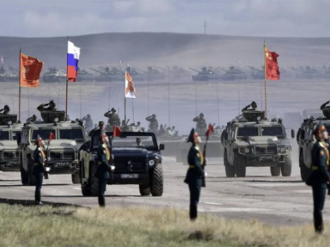 Rusiya Çinlə hərbi təlim keçirəcək