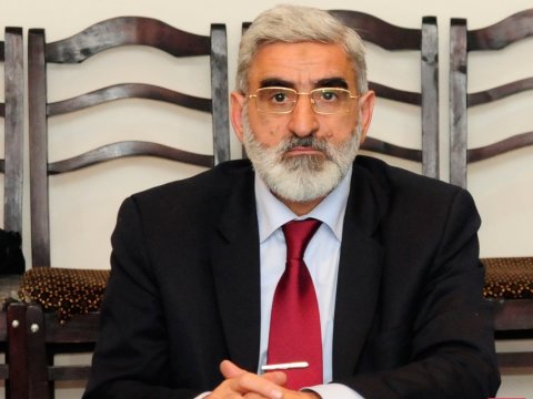 Qəzaya uğrayan Mirmahmud Mirəlioğlu DANIŞDI