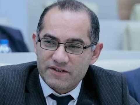 Xaricdə təhsil almaq istəyənlərə tövsiyə: şirkətlərə&nbsp;aldanmayın!