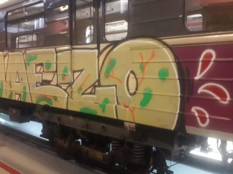 Bakı metrosuna gizli girən əcnəbilərə hökm oxundu