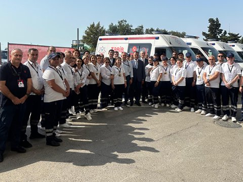 "Formula-1"ə görə 100-dən çox tibb işçisi təhkim olundu&nbsp;- FOTOLAR