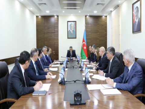 Məhkəmə-Hüquq Şurasının iclası keçirilib