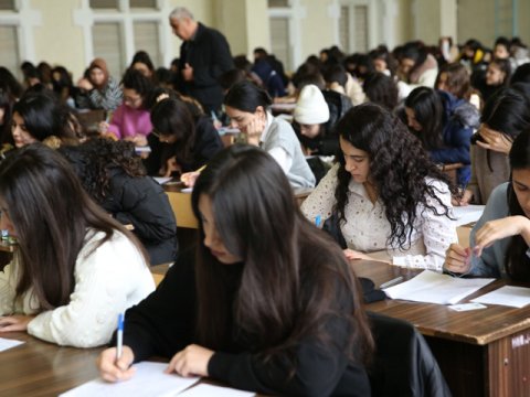 Dövlət keyfiyyətli kadr hazırlığı üçün daha çox vəsait xərcləyəcək