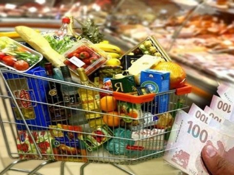 Xərclərimizin yarısı ərzaq almağa gedir