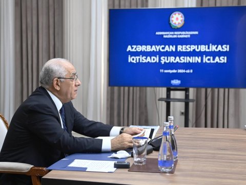 Hökumətin iqtisadi komandası toplaşdı - Büdcə müzakirələri...