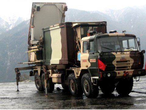 Ermənistan Hindistandan yeni silahlar ALIR