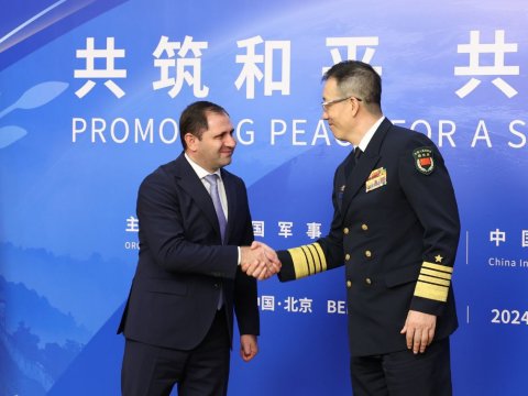 Papikyan çinli həmkarı ilə regionu müzakirə etdi