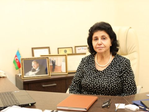 Bakıda məşhur məktəbin direktoru işdən çıxdı