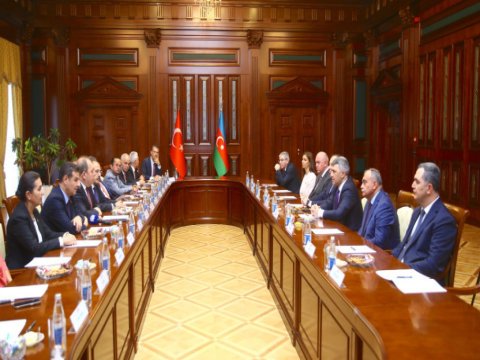 Türkiyə Ali Məhkəməsinin sədri ilə görüş keçirilib