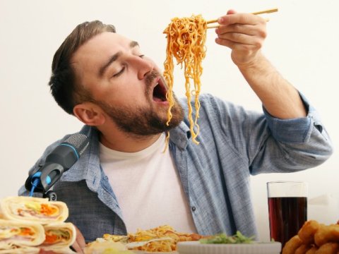 Qida asılılığından necə qurtulmalı...