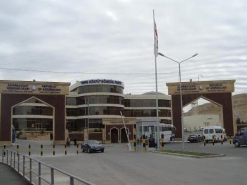 8 ayda 410 minədək şəxs xaricə quru yolla gedib