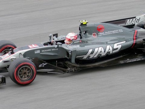 Haas komandasının pilotu&nbsp;qəzaya uğradı