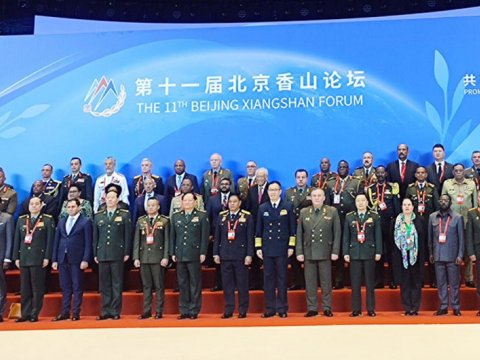 Müdafiə nazirinin müavini ÇİNDƏ