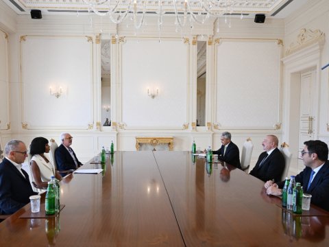 İlham Əliyev &ldquo;Formula 1&rdquo;in prezidentini qəbul edib