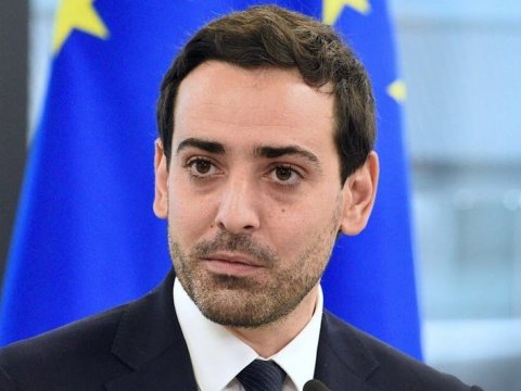 Fransanın XİN başçısı Ermənistana gəldi