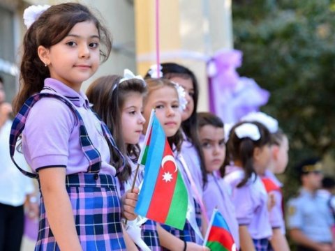 Jurnalist övladları da I sinfə getdilər - FOTOLAR