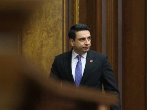 Ermənistanda məhkəmə spikerin iddiasını RƏDD EDİB