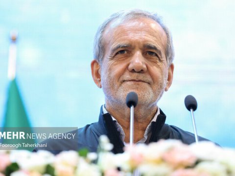 Pezeşkian bu gün ilk mətbuat konfransını keçirir