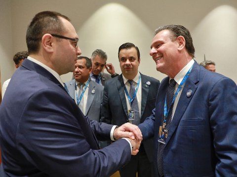 Məcnun Məmmədov ikitərəfli görüşlər keçirib - FOTOLAR