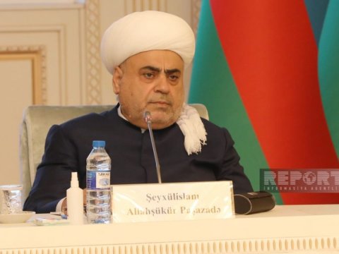 Şeyx Rusiyaya gedir