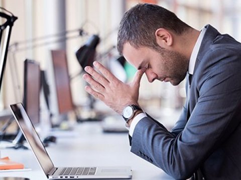 "Stressə davamlı işçi axtarılır" - Bu, qanuni tələbdirmi?