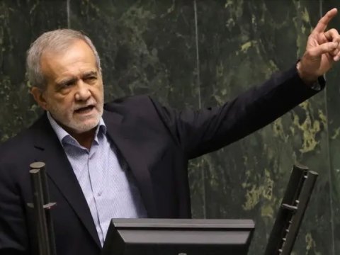 Pezeşkian&nbsp;sünni siyasətçini&nbsp;vilayət rəhbəri təyin etdi