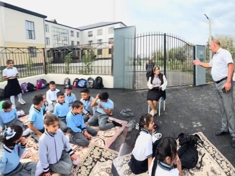 "Müəllim video çəkmək üçün plan qurub" - İmişlinin icra nümayəndəsi DANIŞDI