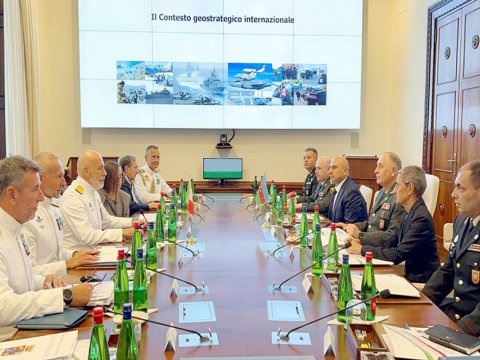 Azərbaycanla İtaliya arasında hərbi əməkdaşlıq müzakirə edildi