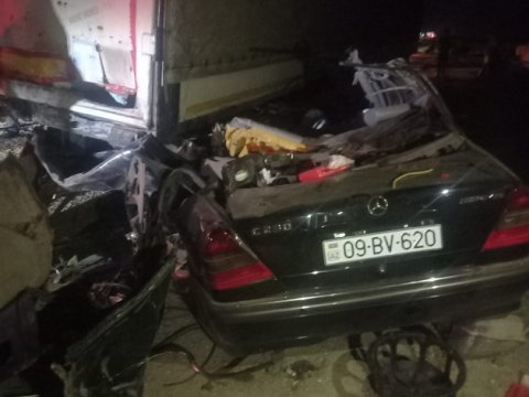 Yol polisi yuxulu halda sükan arxasında əyləşən sürücülərə müraciət etdi