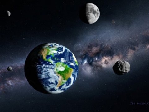 Yerə asteroid yaxınlaşır