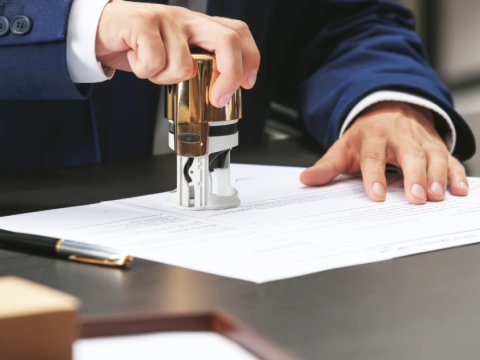 24 sığorta agenti barədə QƏRAR