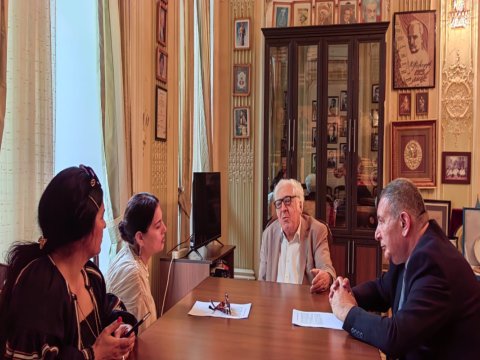 AYB-dən Elza Seyidcahana xəbərdarlıq