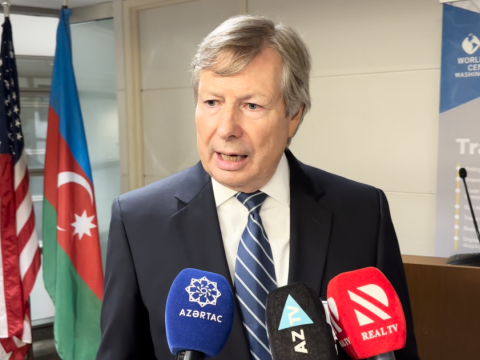 "Sülh sazişi ilə bağlı irəliləyiş olmasından çox şadam" -&nbsp;Ceyms Uorlik