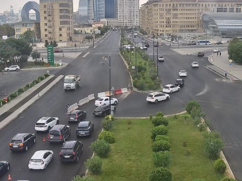 8 Noyabr prospektindəki məhdudiyyət aradan qaldırıldı