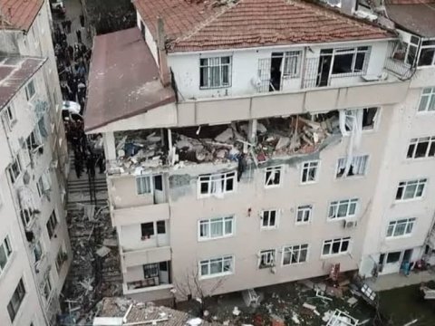 Yaşayış binasında partlayış - Xəsarət alan var