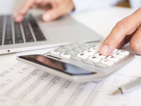 İqtisadçı xaricdən alış-verişə tətbiq edilən güzəştə qarşı çıxdı 