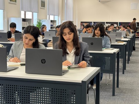 Qarabağ Universitetində ilk dərs günü - FOTOLAR