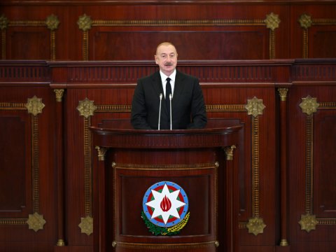 Prezident quru sərhədlərindən danışdı:&nbsp;"Bizi çox böyük fəlakətlərdən xilas etdi"