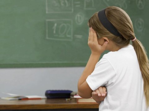 Turşudan zəhərlənən yeniyetmə bu məktəbin şagirdi imiş - FOTO